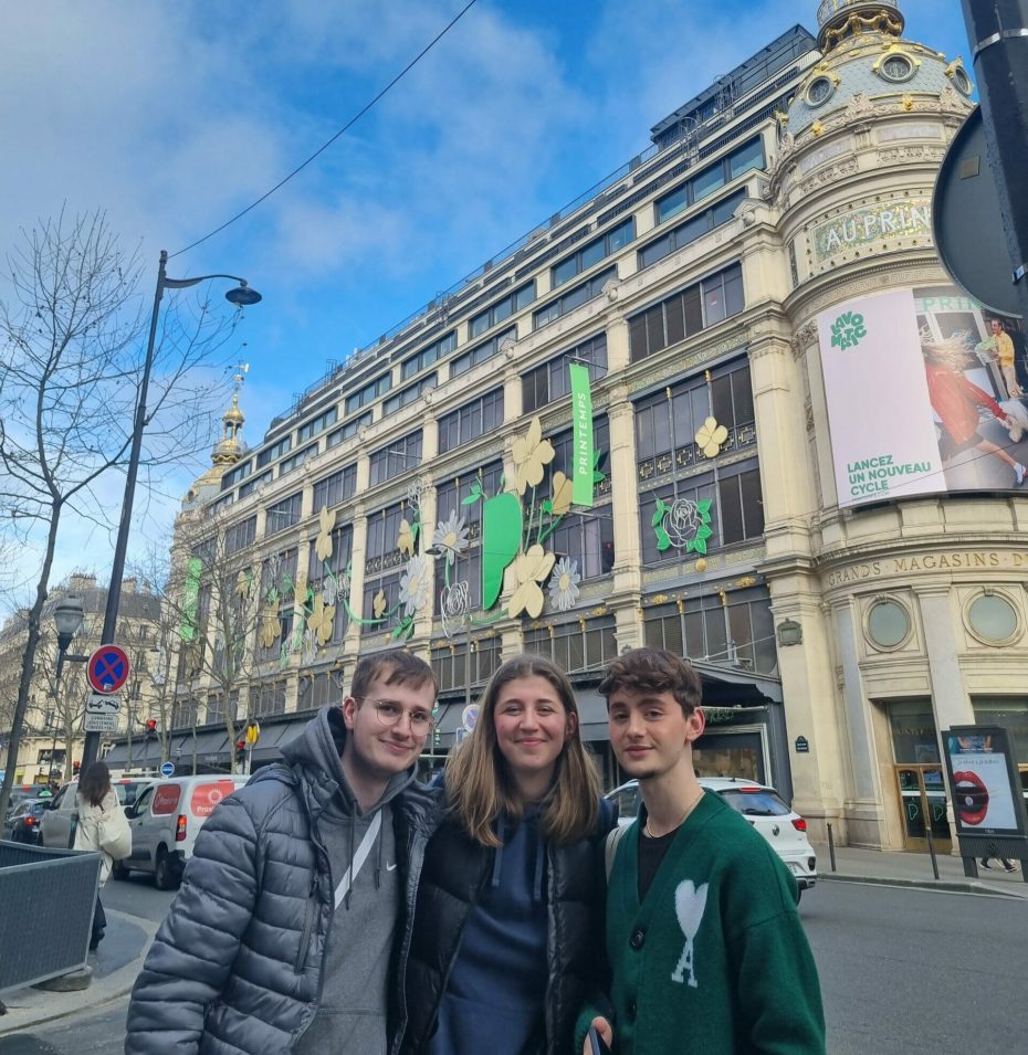 mco 2 à Paris BTS Management Commercial Opérationnel